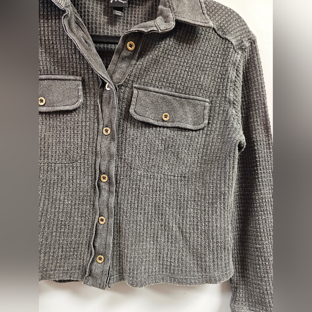 Girls Waffle Button-Up Shacket - Picture 3 of 5